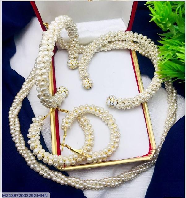 Beaded Resin Polish Pearl Artificial Set