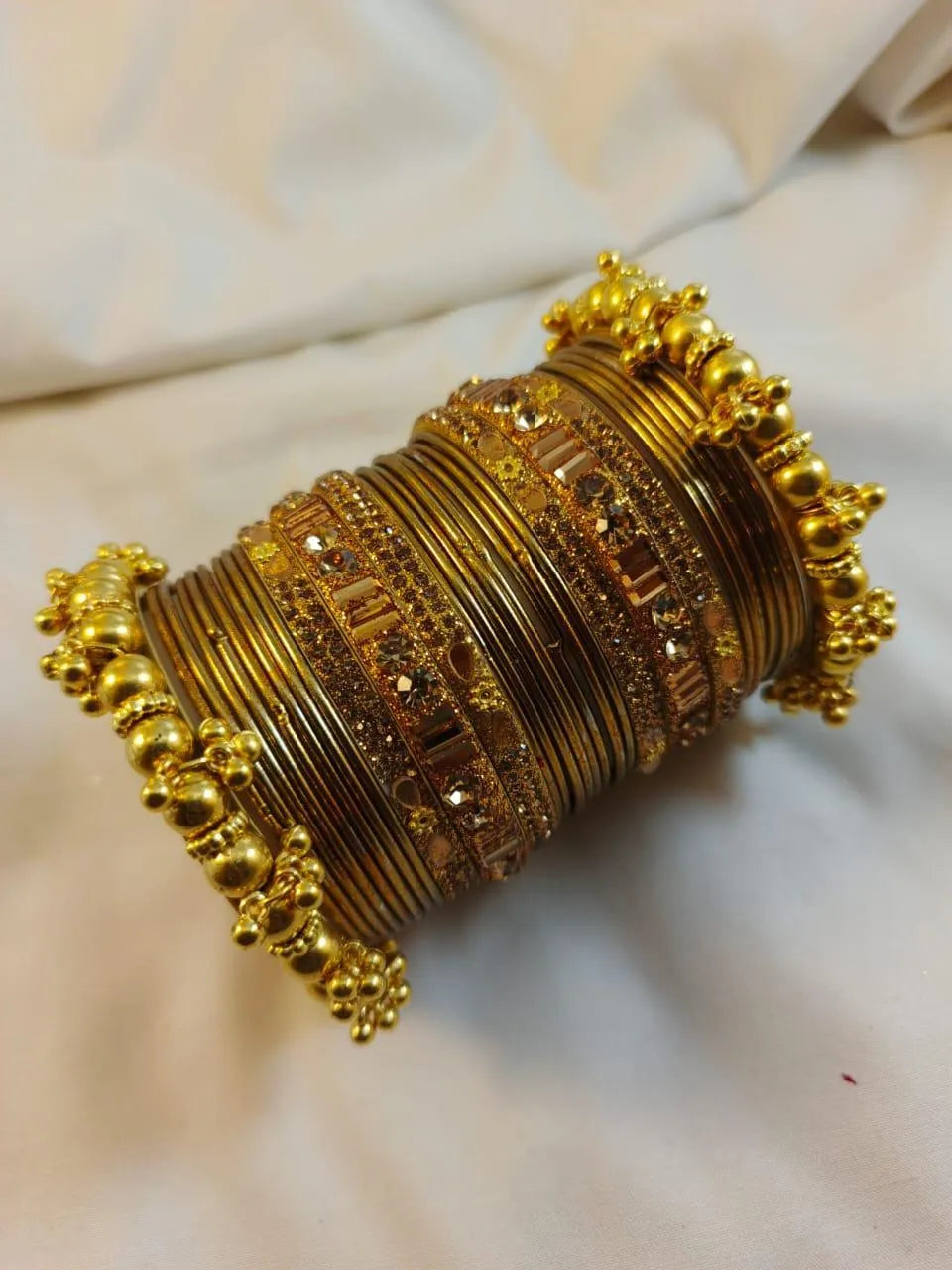 Nagina Kara Bangle Traditional Bangles Set with Elegant Look