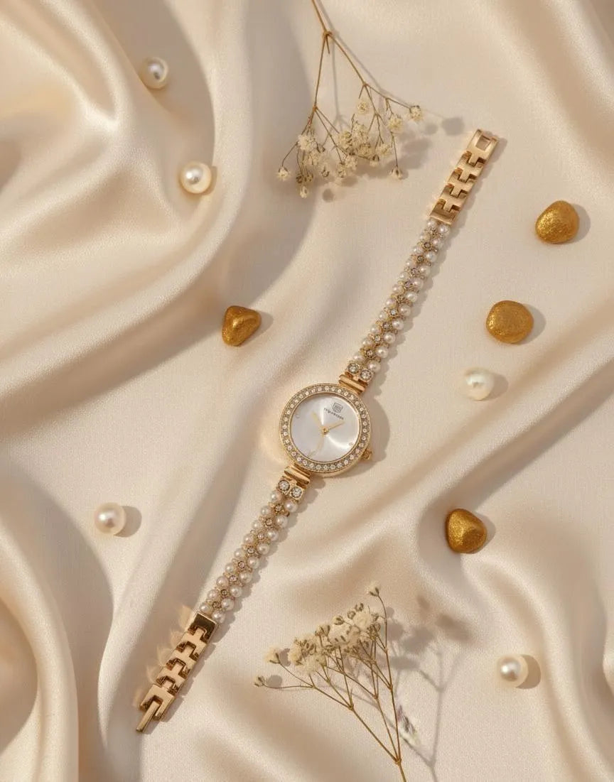 Stylish Women's Quartz Watch with Chain Strap - 1 Pc