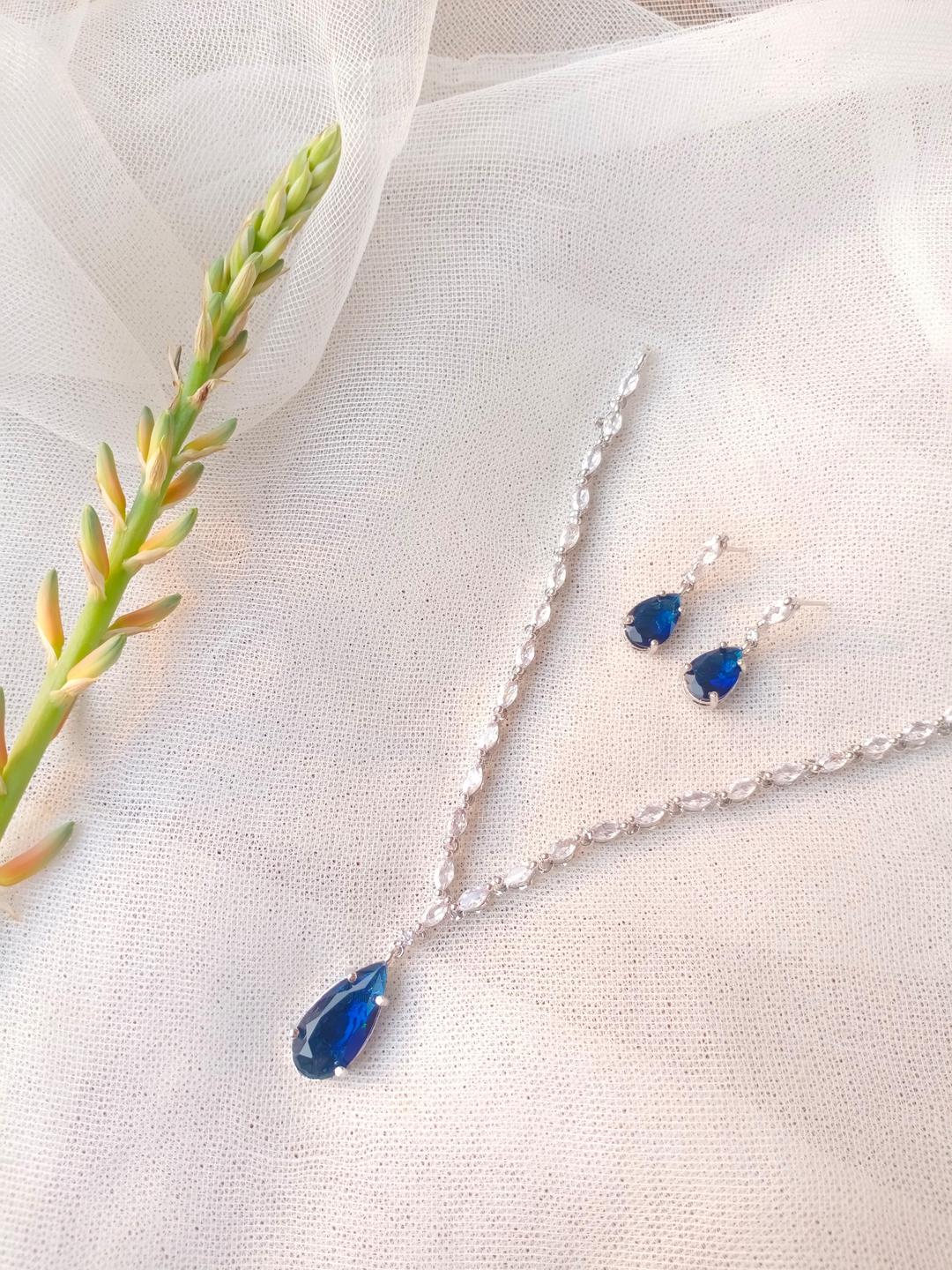 Modern Design Silver Plated 3 Pcs Gemstone Pendant Set for Women