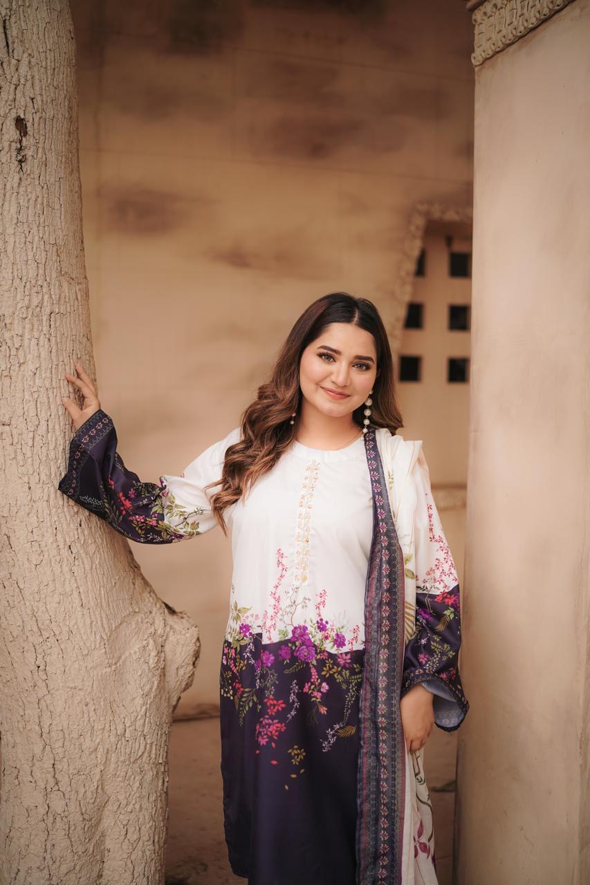 3 Pcs Women's Stitched Printed Suit