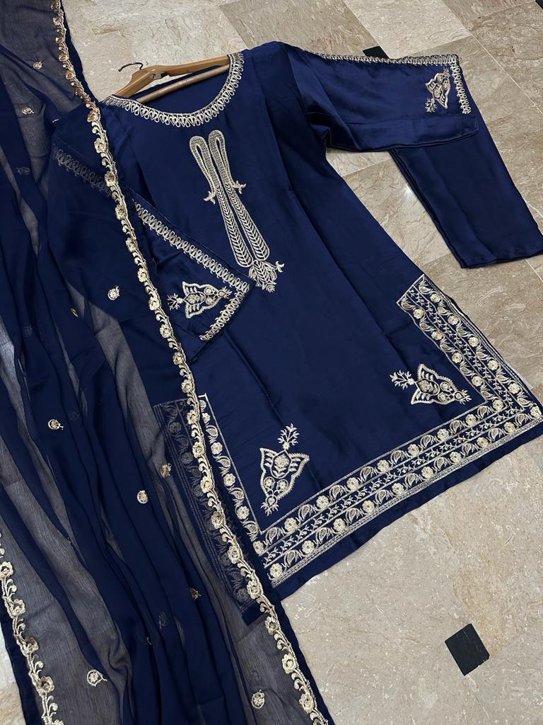 3 Pcs Women's Stitched Shamoz Silk Embroidered Suit