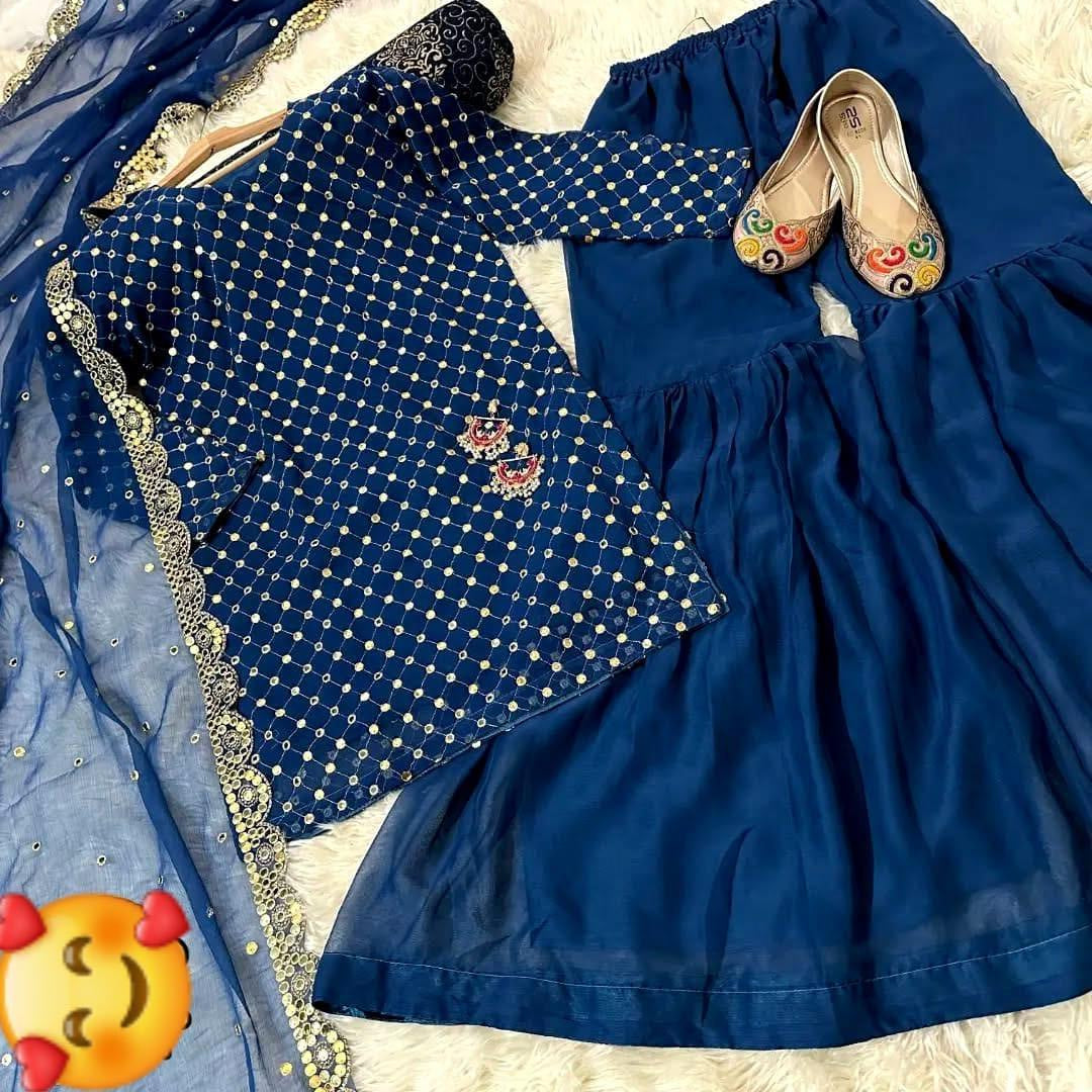 3 Pcs Women's Stitched Chiffon Sheesha Work Suit