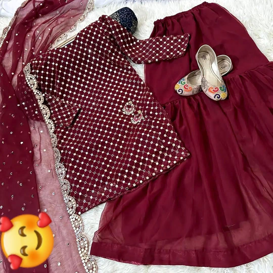 3 Pcs Women's Stitched Chiffon Sheesha Work Suit
