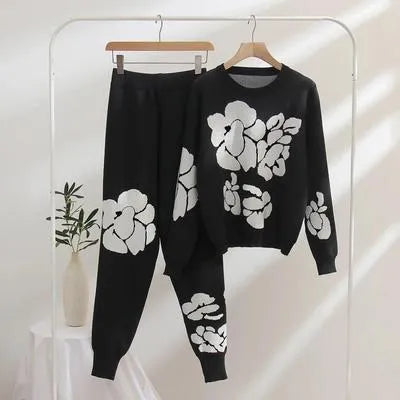 2 Pcs Women's Stitched Fleece Printed Sweatshirt Tracksuit
