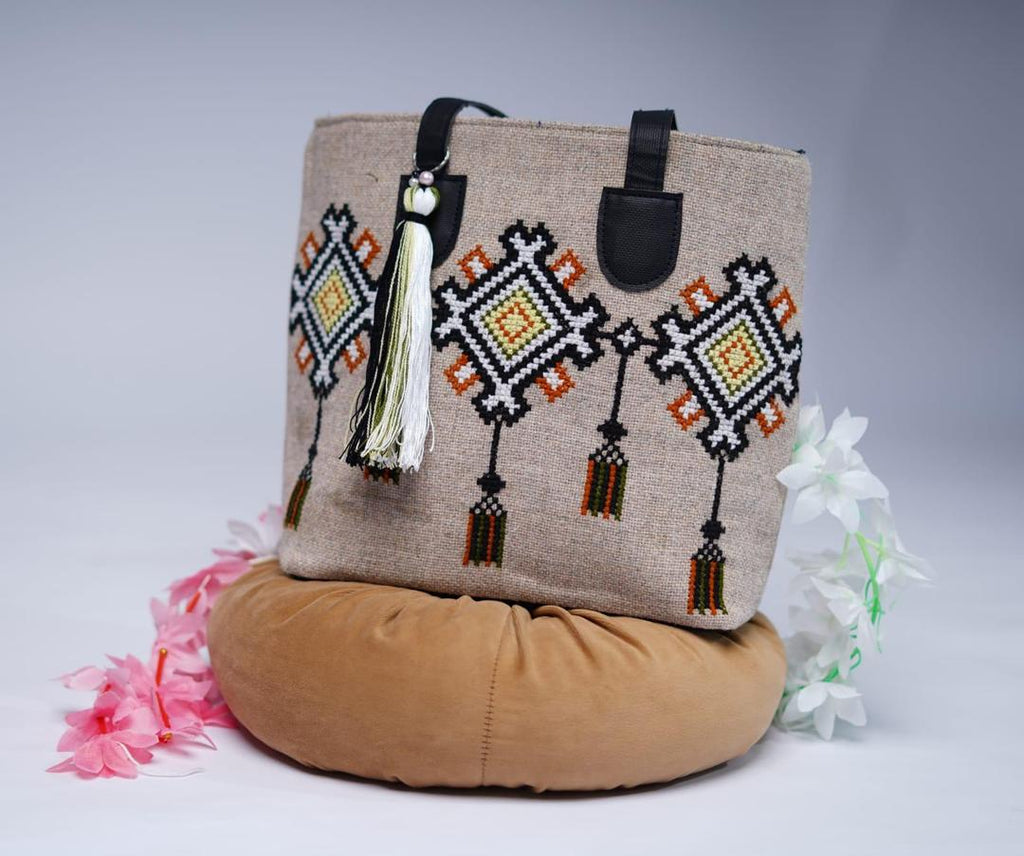 Women's Jute Embroidered Shoulder Bag