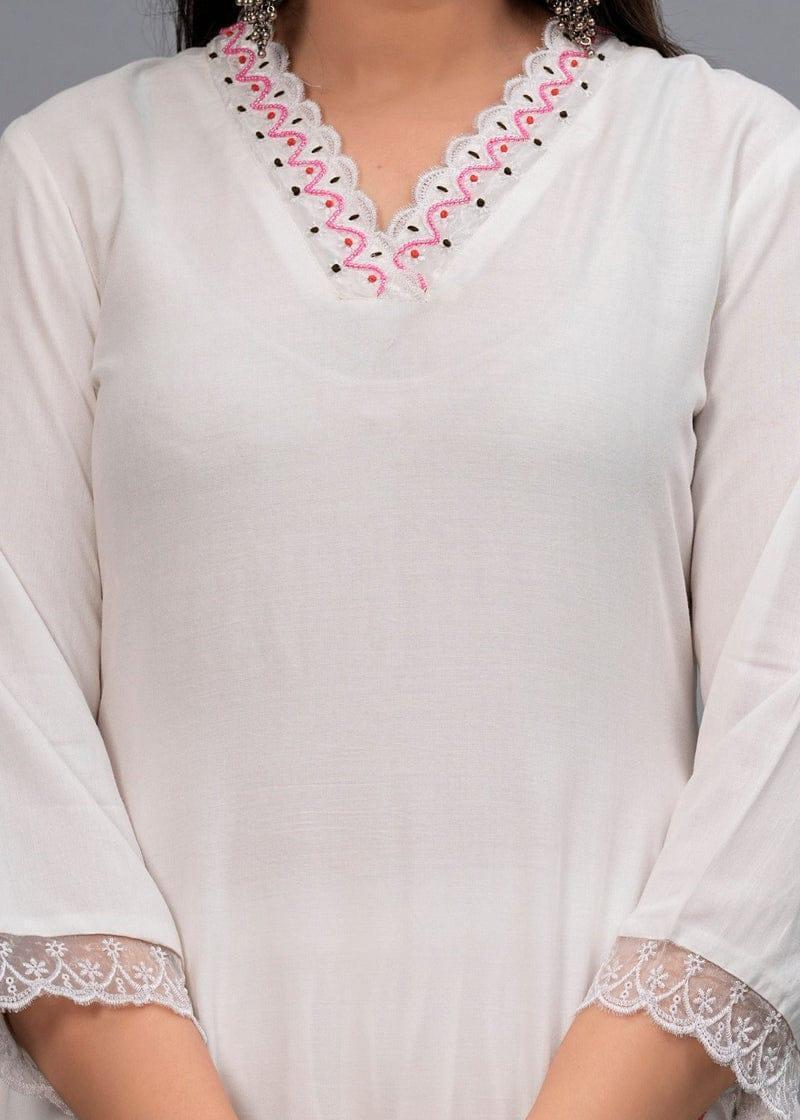 3 Pcs Women's Stitched Grip Silk Embroidered Suit